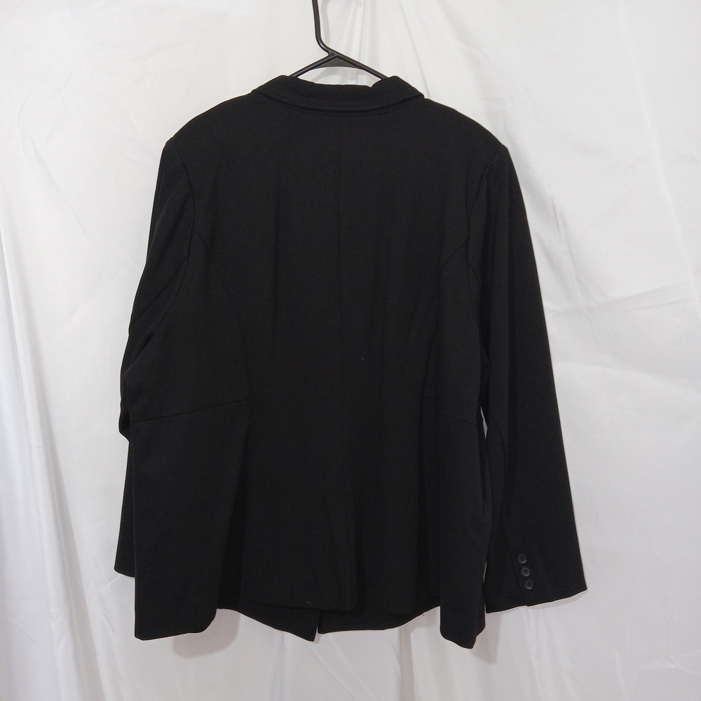 Torrid Womens Studio Ponte Tailored Fit 1 Button Blazer Jacket Size 4X NWT Black - Picture 9 of 16